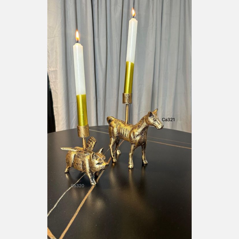 Candelabro cerdo dorado hierro 13cm* 13cm